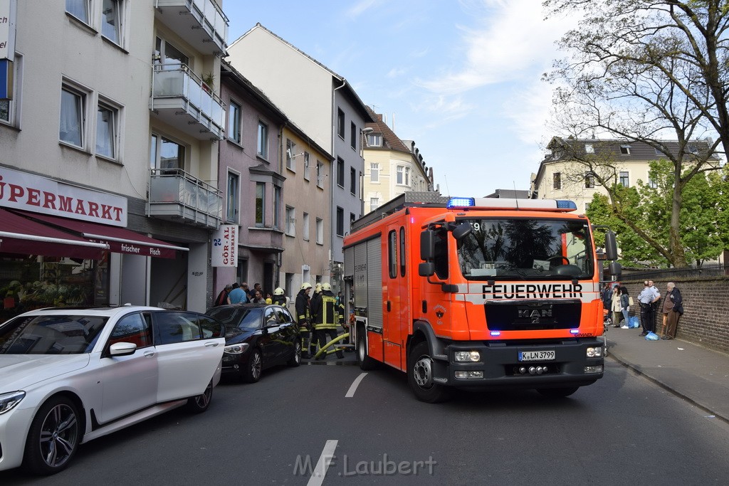 Feuer 2 Y Koeln Muelheim Bergisch Gladbacherstr P11.JPG - Miklos Laubert